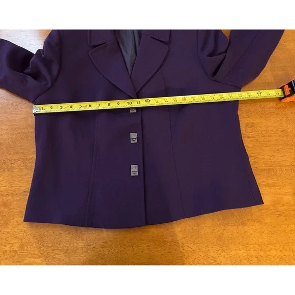 Tahari Arthur S Levine Women's Purple Blazer Jacket 3 Button Cuffed Sleeve Sz 16 - Picture 6 of 9
